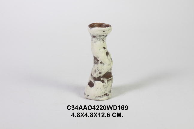 Candle holder