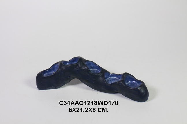 Candle holder