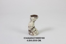 Candle holder