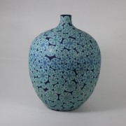 Medium Vases