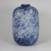 Medium Vases