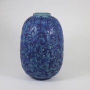 Medium Vases