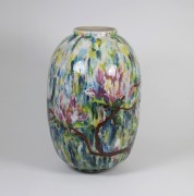 Medium Vases