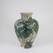Medium Vases