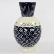 Medium Vases