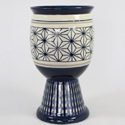 Medium Vases