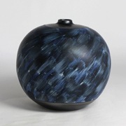 Medium Vases