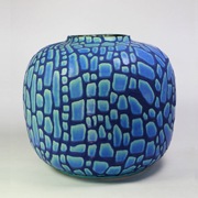 Medium Vases