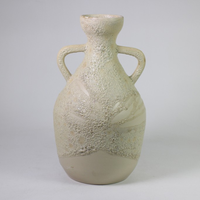 Medium Vases