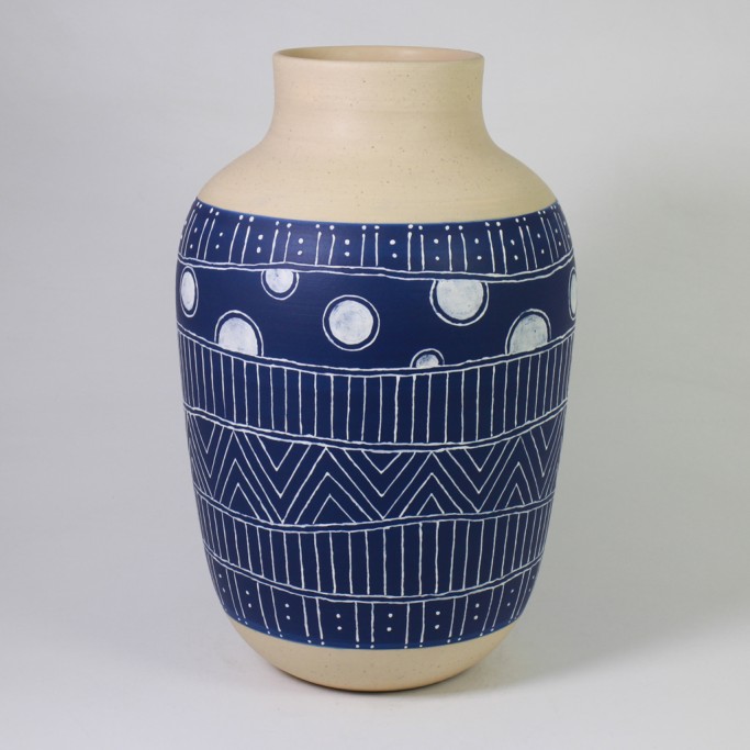 Medium Vases