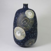 Medium Vases