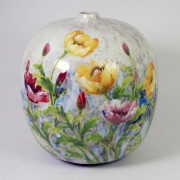 Medium Vases