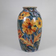 Medium Vases
