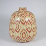 Medium Vases