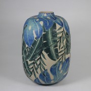 Medium Vases