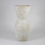 Medium Vases
