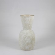 Medium Vases