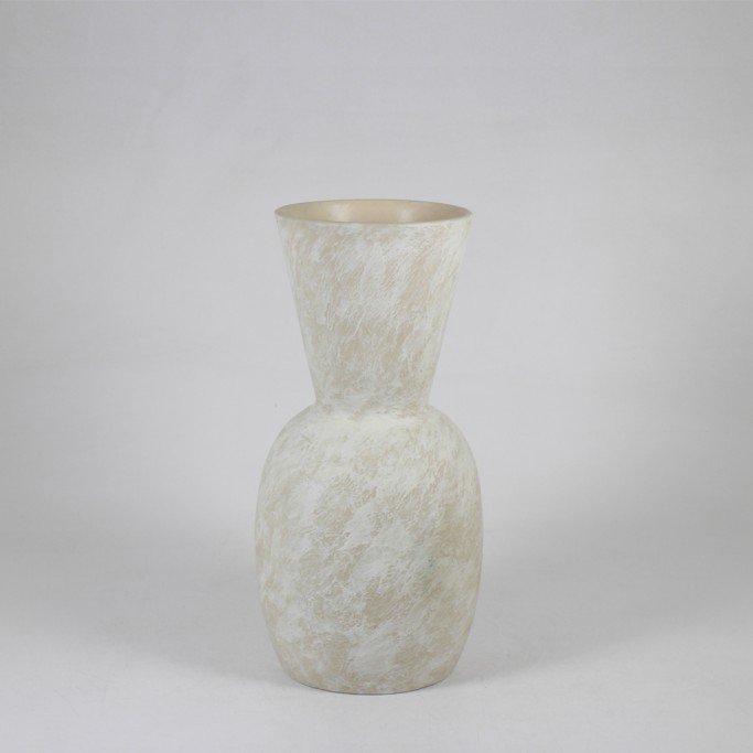 Medium Vases