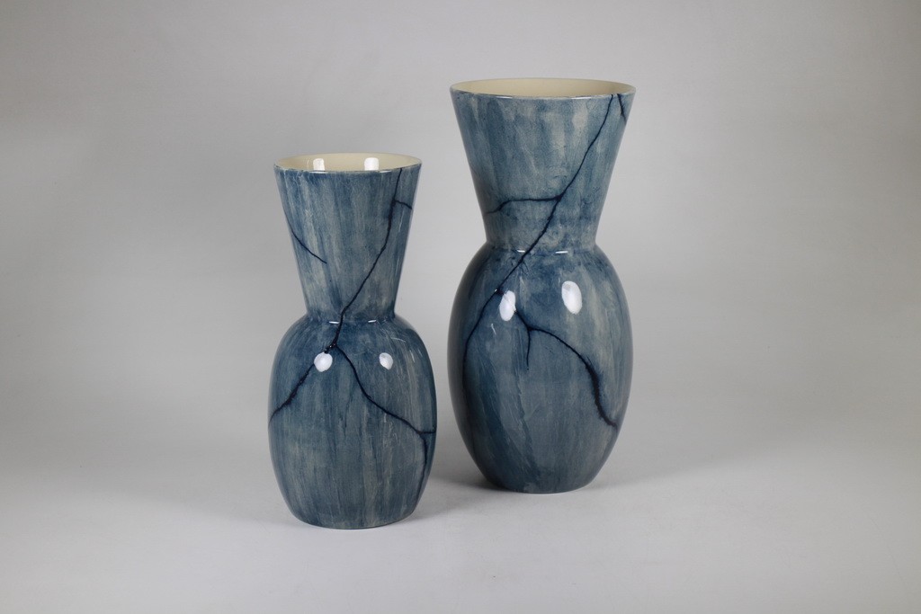 Medium Vases