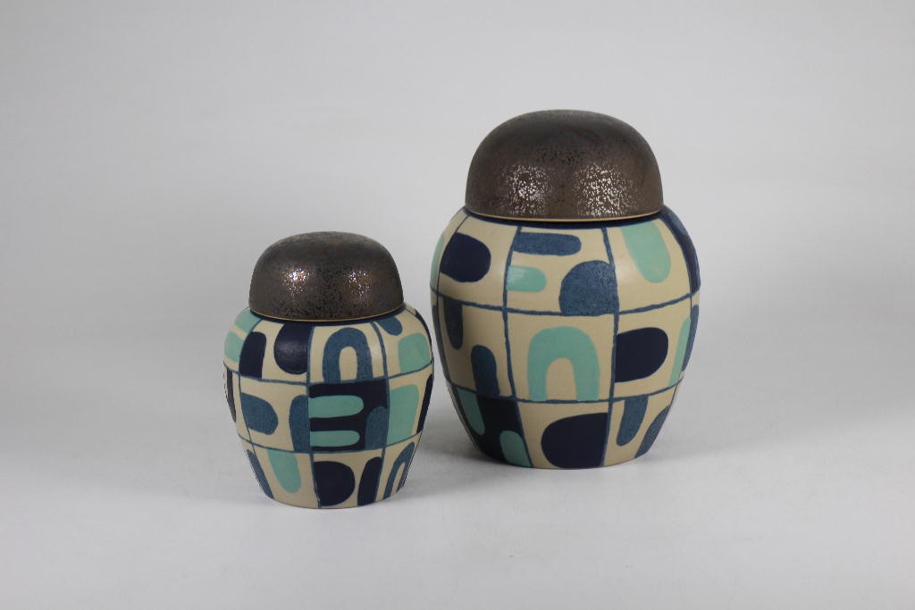 Jar with lid
