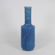 Medium Vases