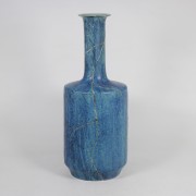 Medium Vases