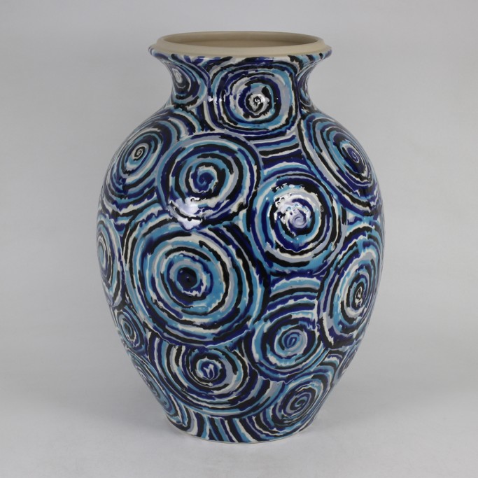 Medium Vases