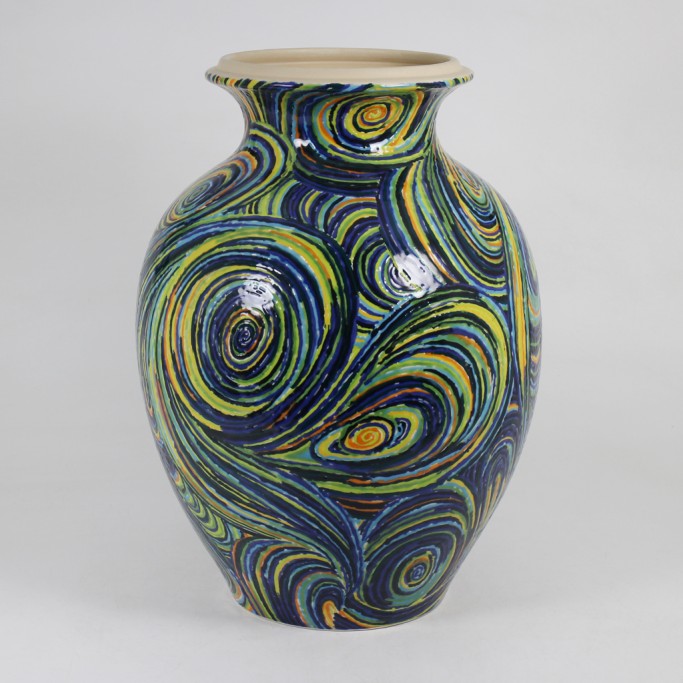 Medium Vases