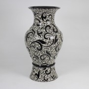 Medium Vases