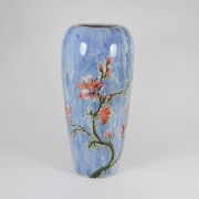 Medium Vases