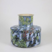 Medium Vases