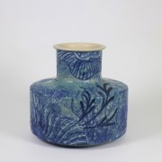 Medium Vases