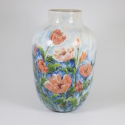 Medium Vases