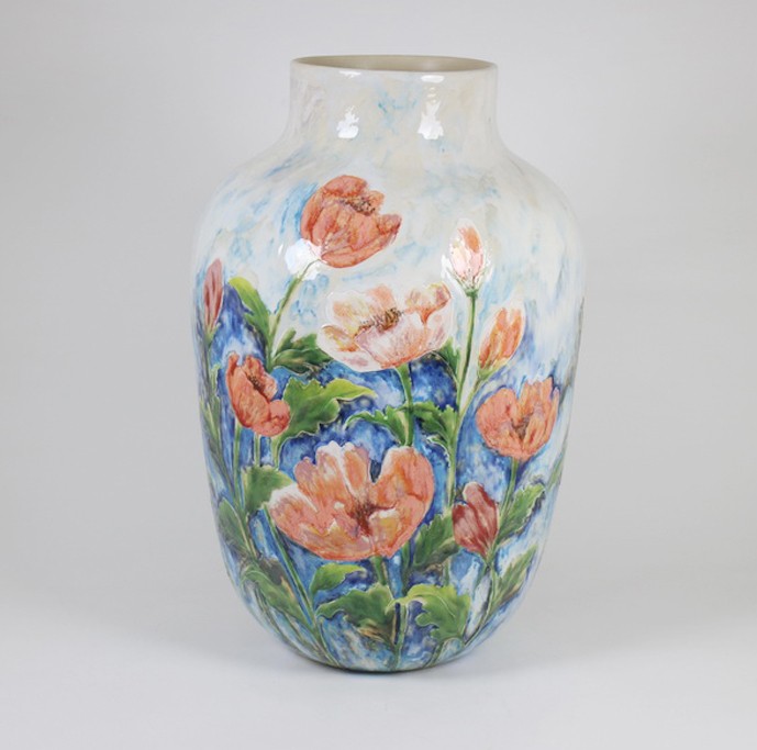 Medium Vases