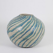 Medium Vases