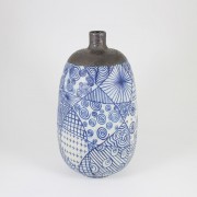 Medium Vases
